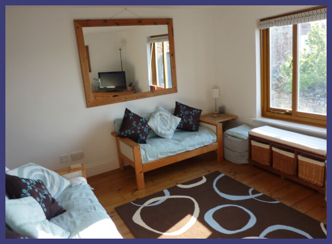 Chough Cottage Living short sofa